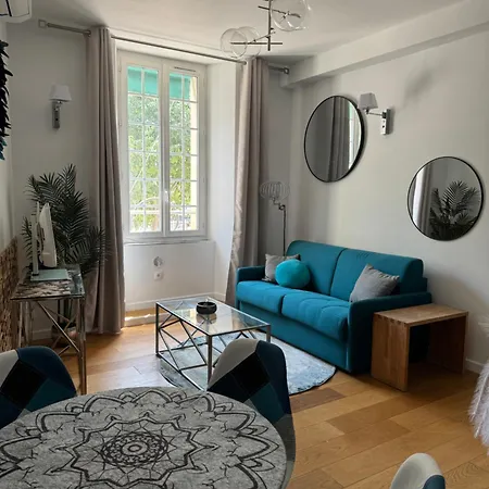 2- Cosy One Bedroom 2-4p, Located Place Nationale Apartment *