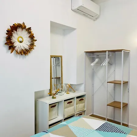 Apartment 2- Cosy One Bedroom 2-4p, Located Place Nationale Antibes